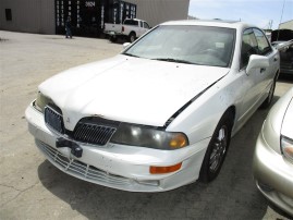 2002 MITSUBISHI DIAMANTE LS, 3.5L AUTO, COLOR WHITE, STK 153709